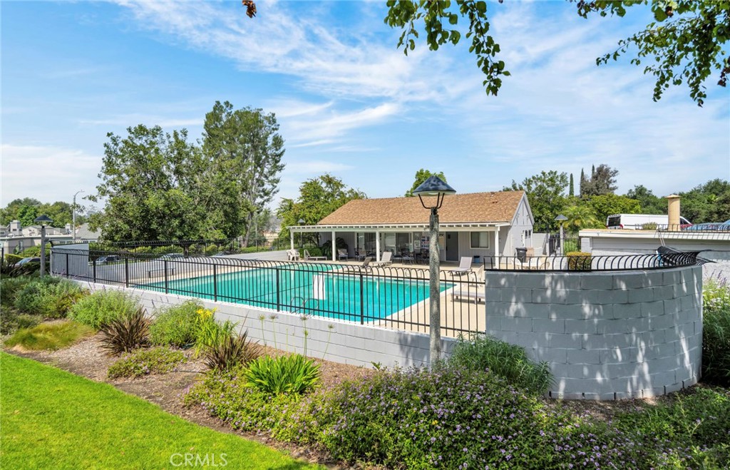 23509 Twin Spring Lane