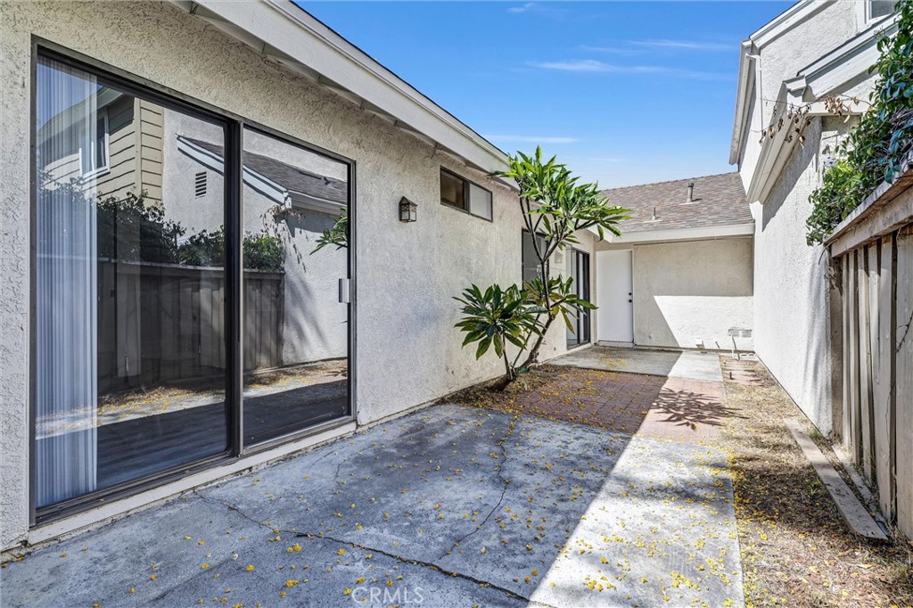 17 Gladstone 105