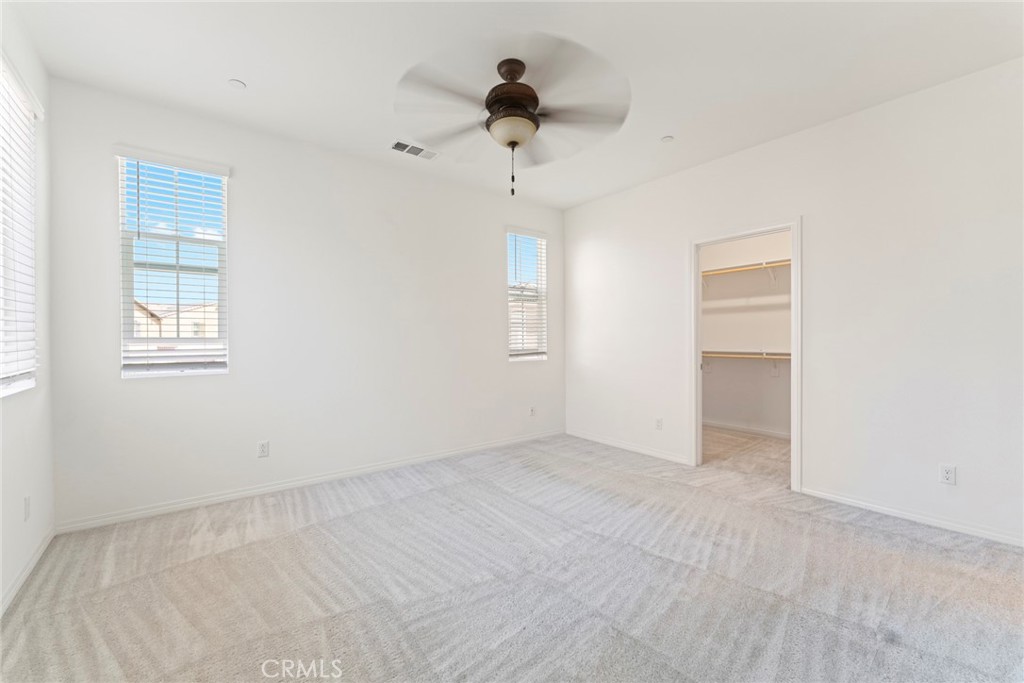 8729 Roving Place
