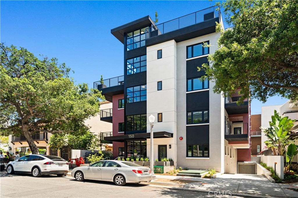 150 S Oak Knoll Avenue 201