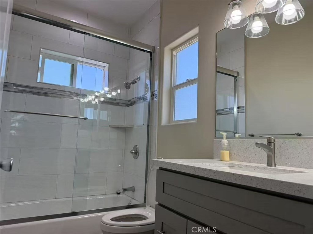 3111 Rosemead Pl