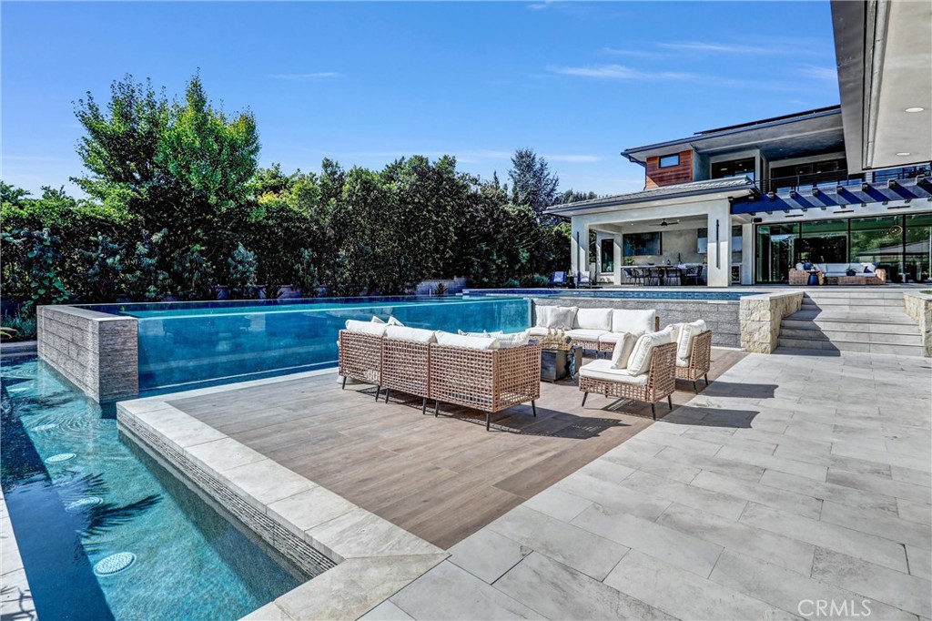 330 Arbolada Drive