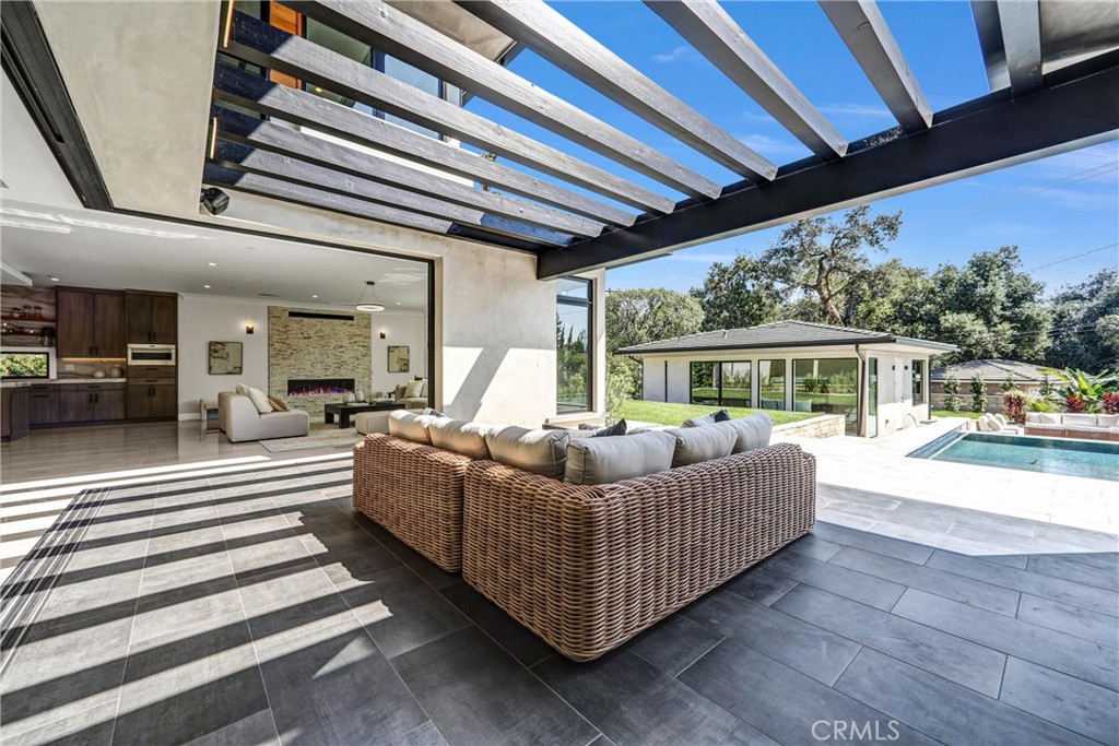 330 Arbolada Drive