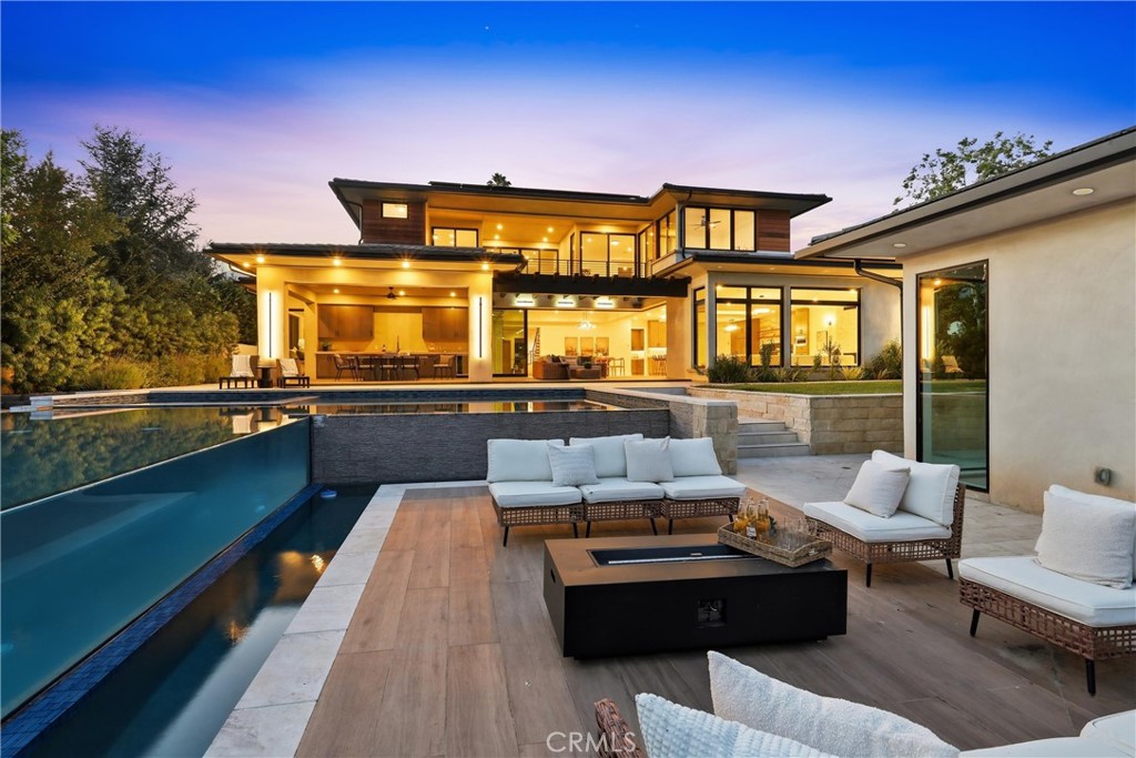 330 Arbolada Drive