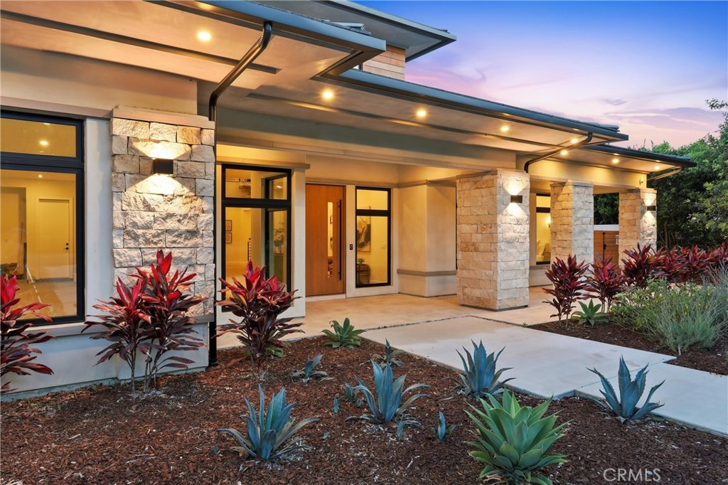 330 Arbolada Drive