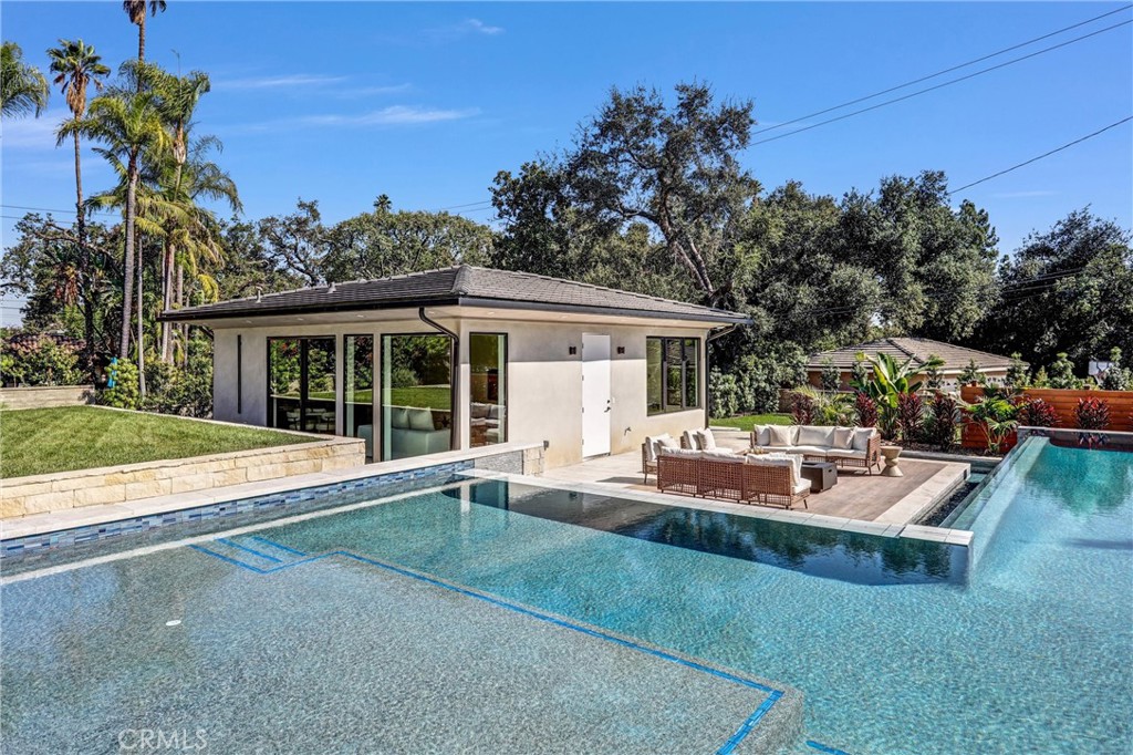 330 Arbolada Drive