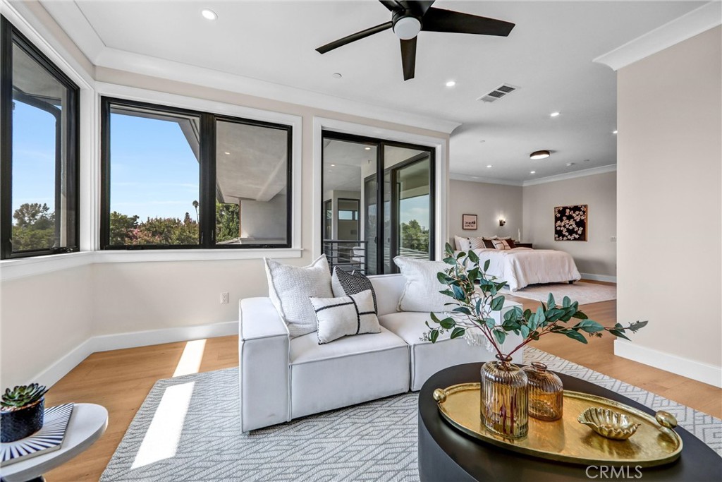 330 Arbolada Drive