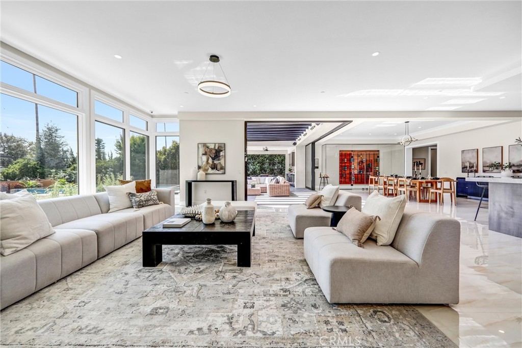 330 Arbolada Drive