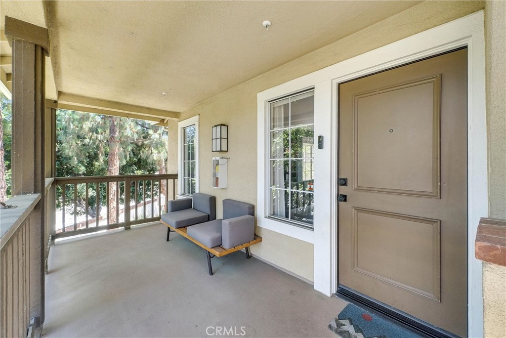 118 Gallery Way