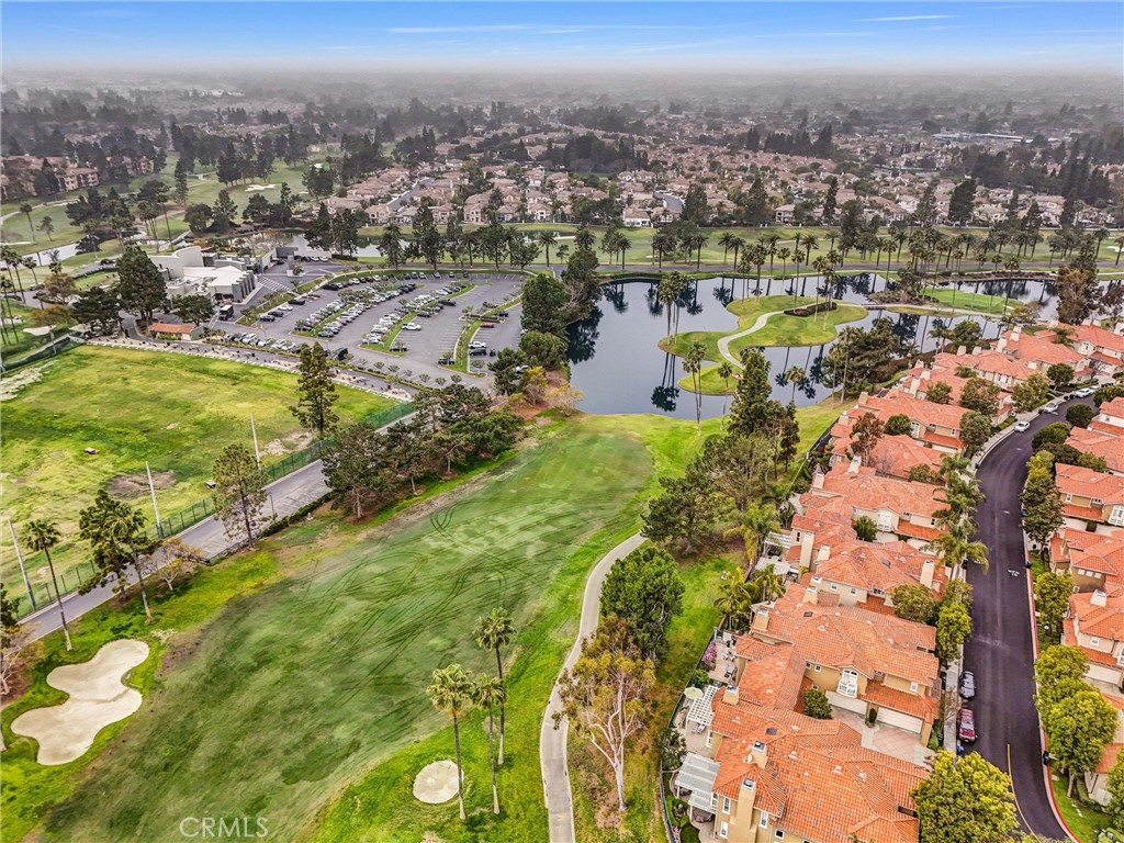 118 Gallery Way