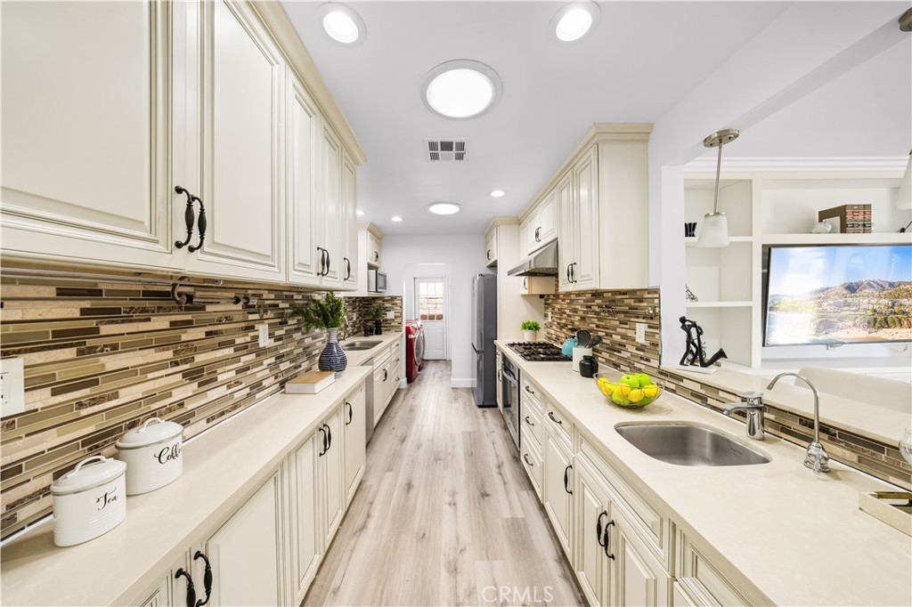4885 Fratus Drive