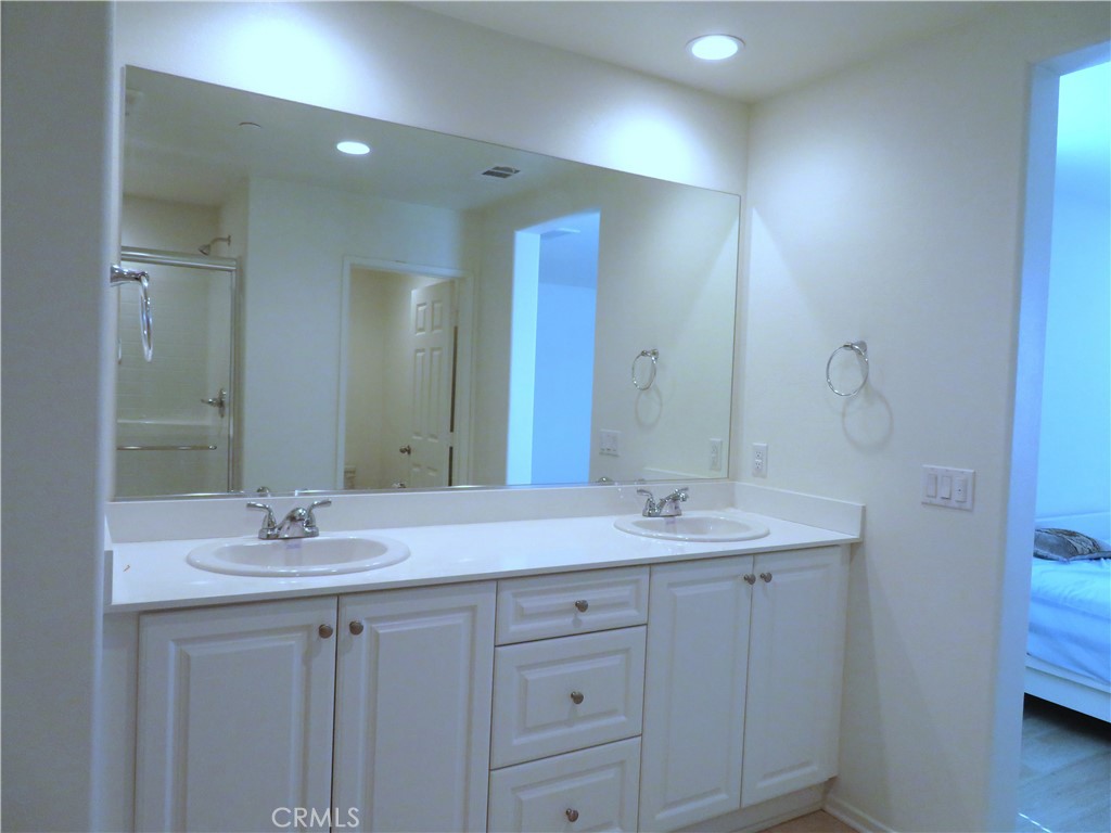 29157 Sunforest