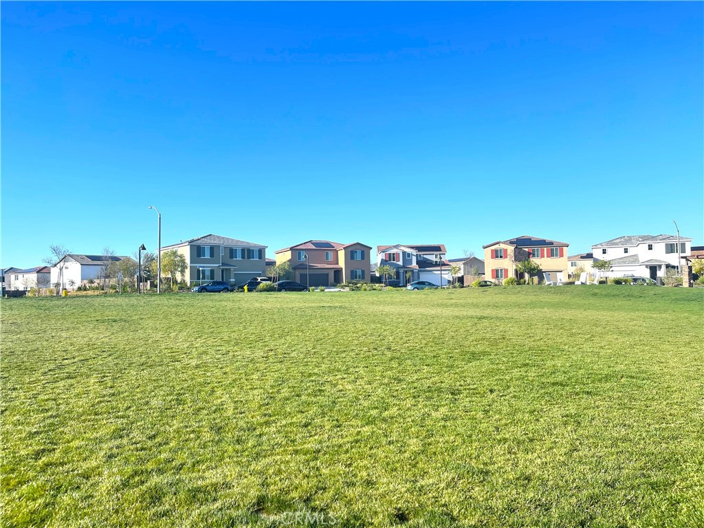 29157 Sunforest