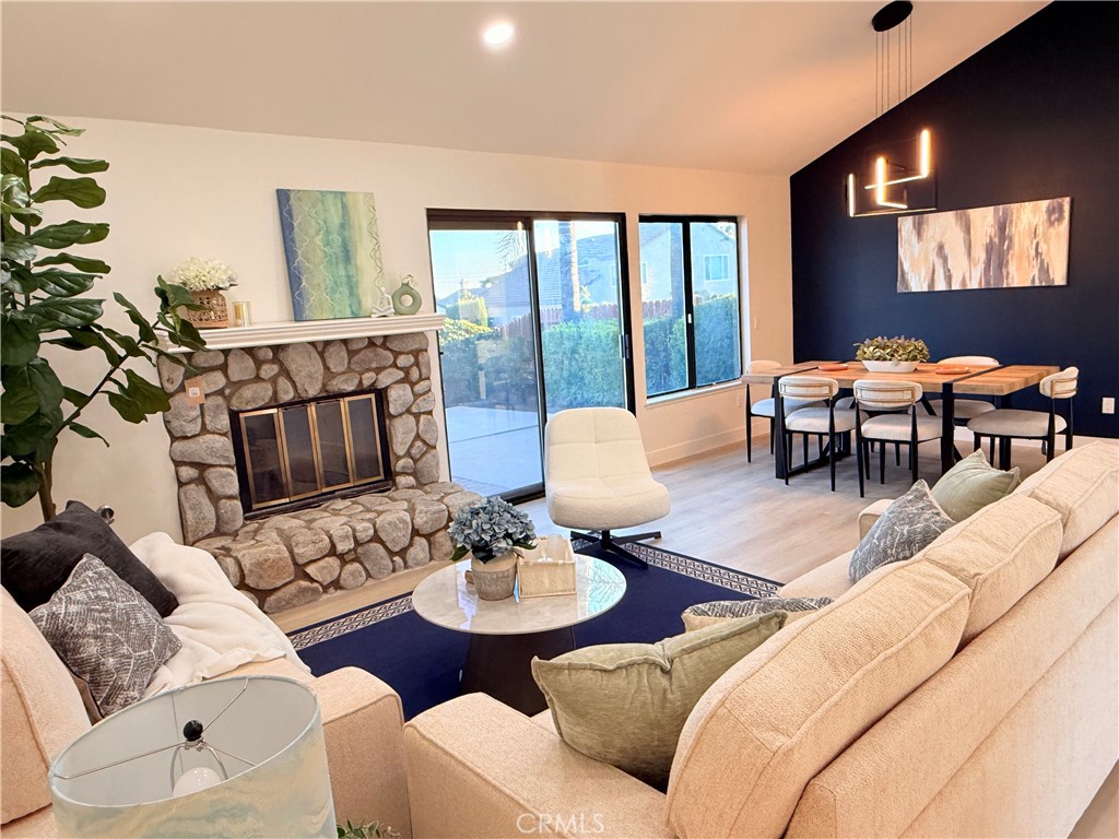 1306 S brookhaven PI