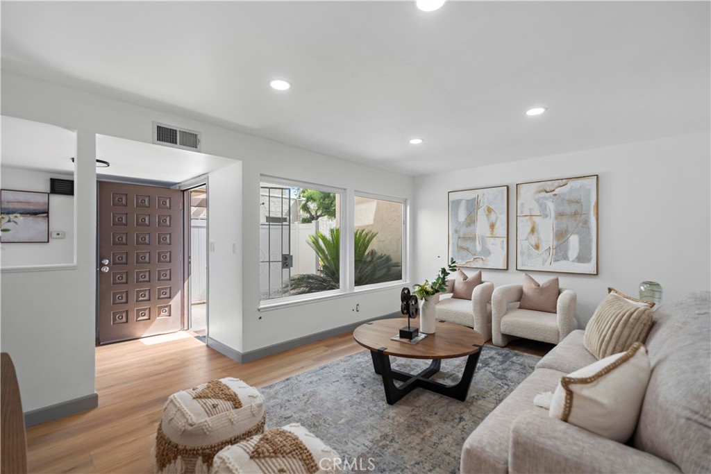 1841 S Camino Del Rio