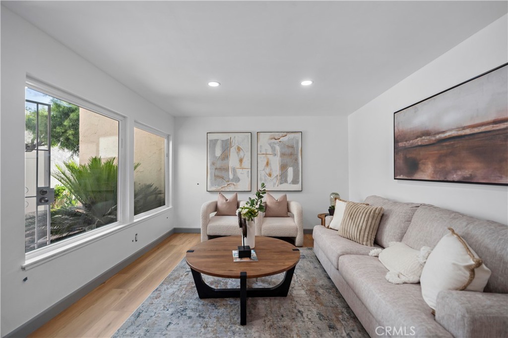1841 S Camino Del Rio
