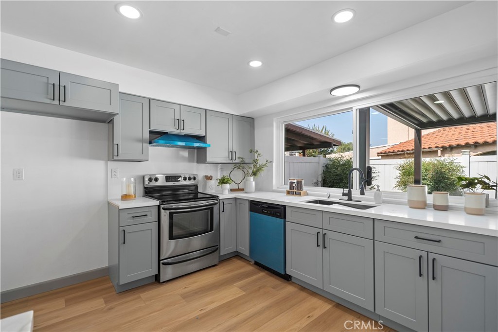 1841 S Camino Del Rio