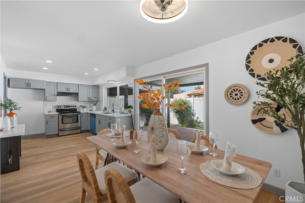 1841 S Camino Del Rio