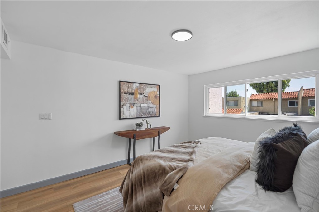 1841 S Camino Del Rio