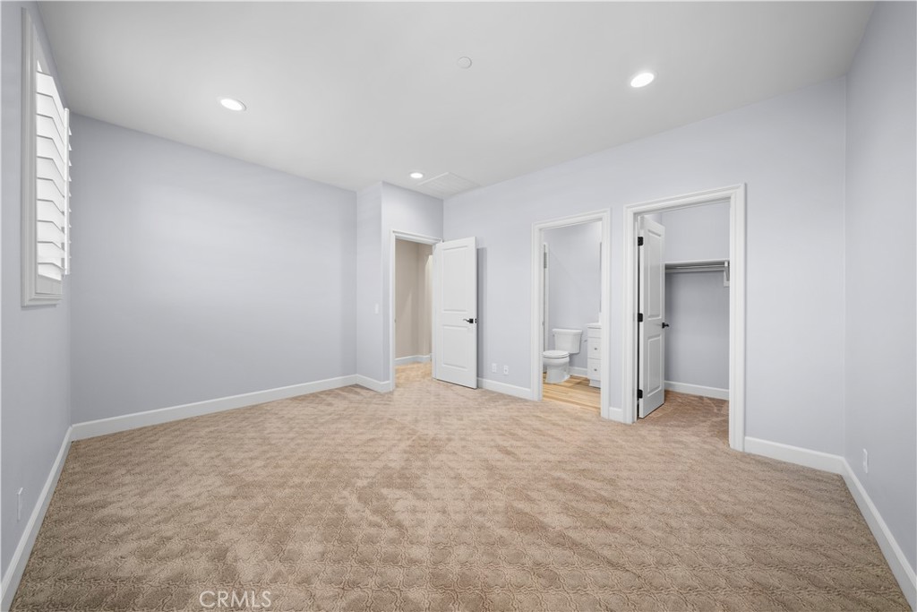 16389 Viewcrest Road