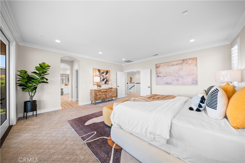 16389 Viewcrest Road