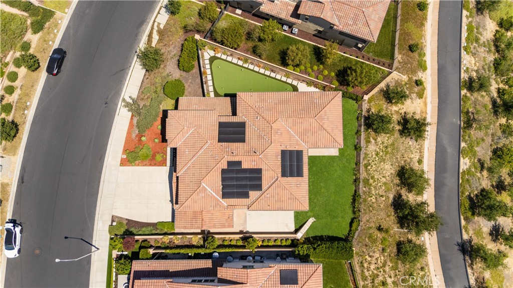 16389 Viewcrest Road