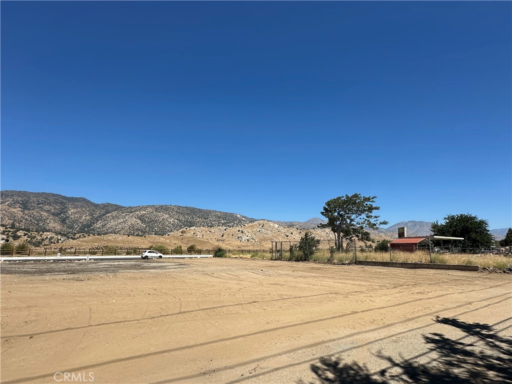5328 Lake Isabella Boulevard