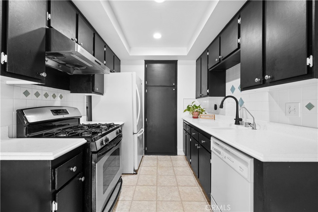 1456 Countrywood Avenue 14