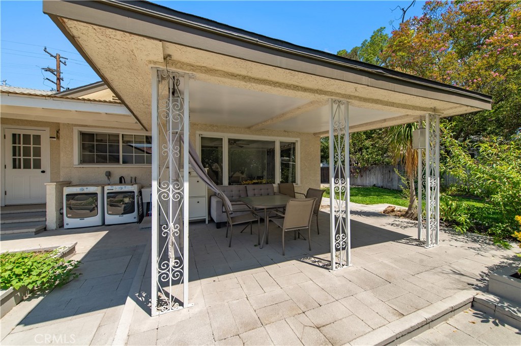 8420 E Hermosa Drive