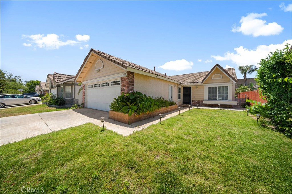 11571 Pinnacle Peak Court
