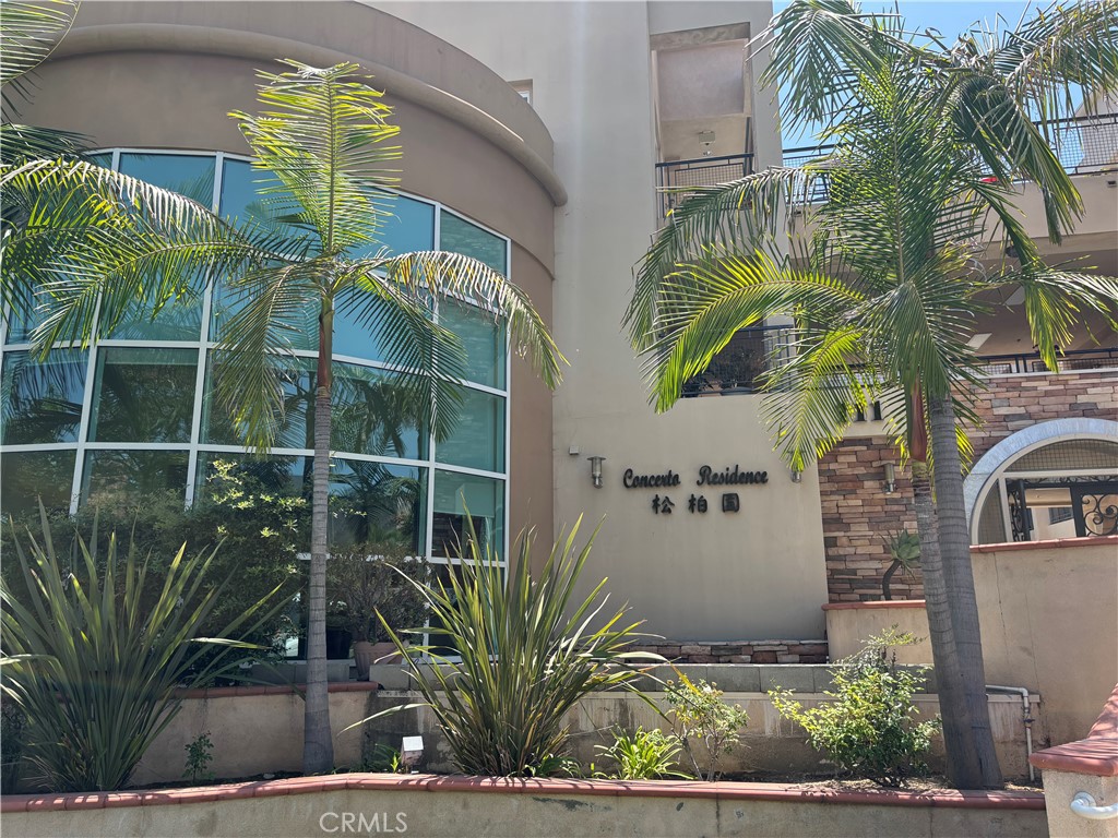 111 N 2nd Street 308