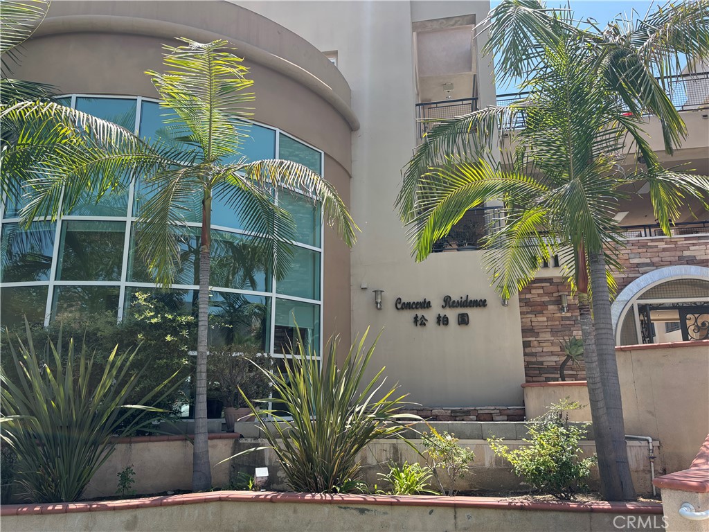 111 N 2nd Street 308