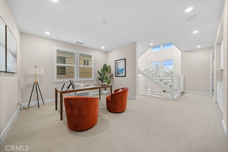 73 Pelican Lane