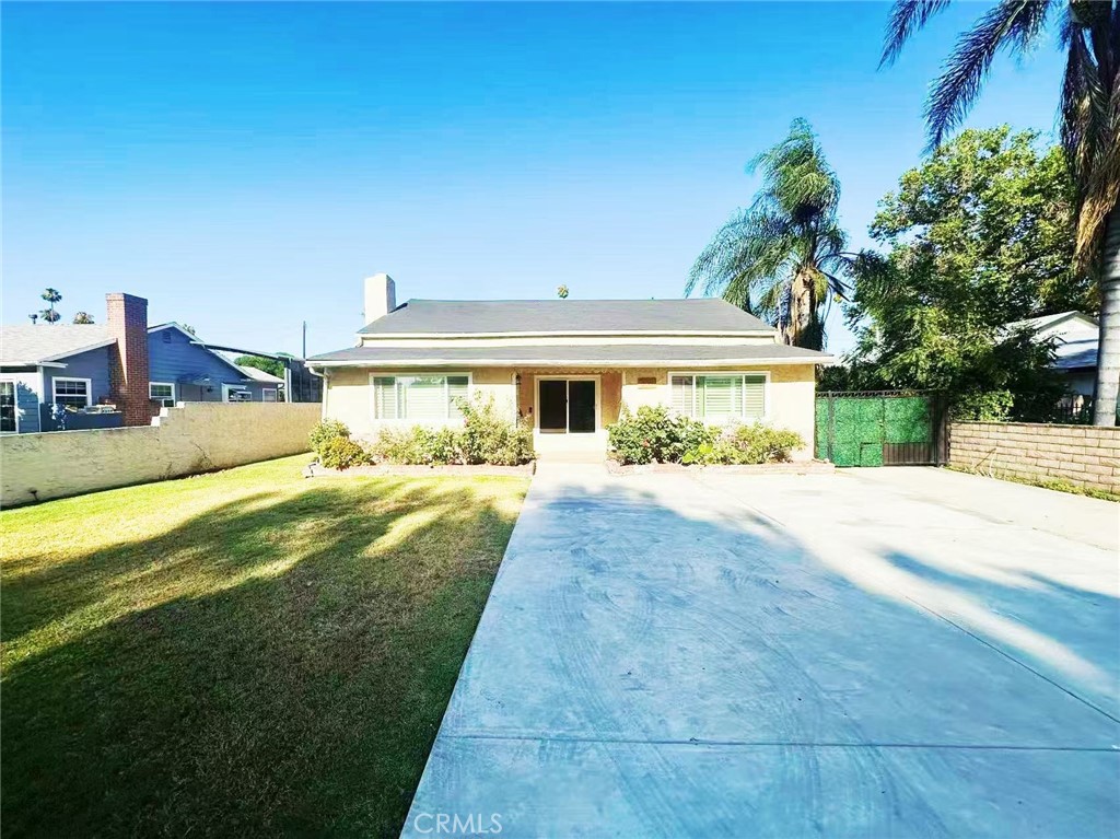 528 S Avington Avenue