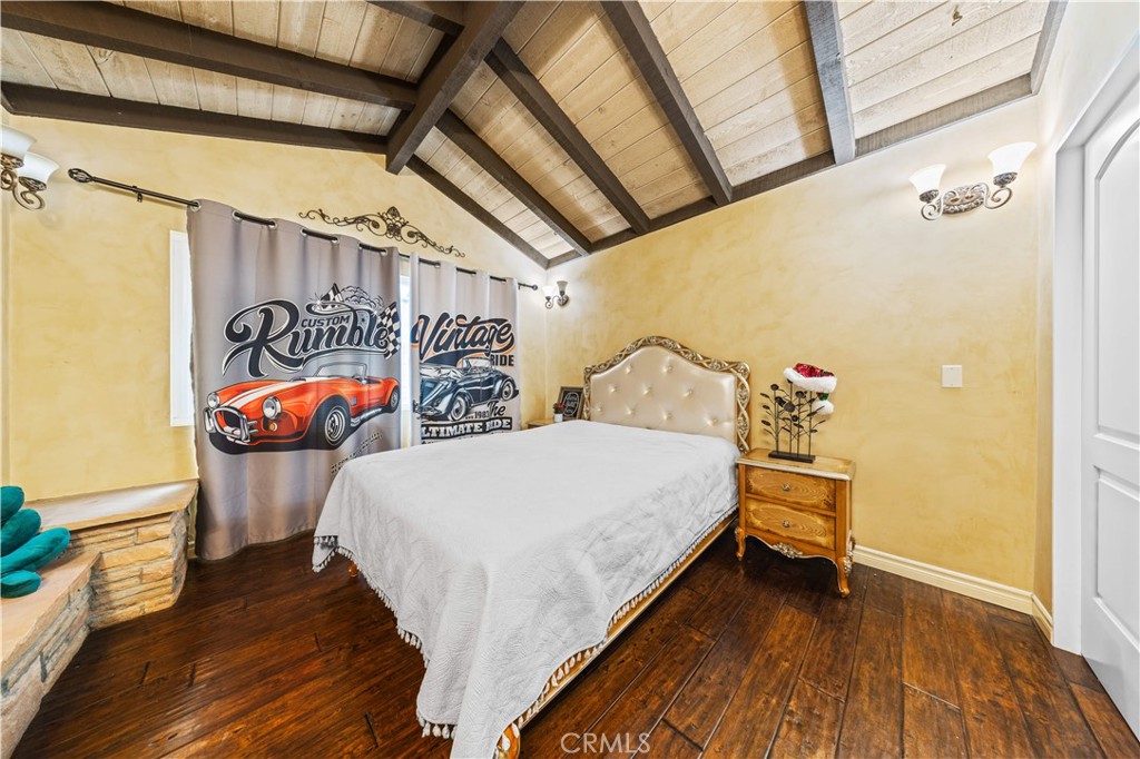 5901 E Firenze