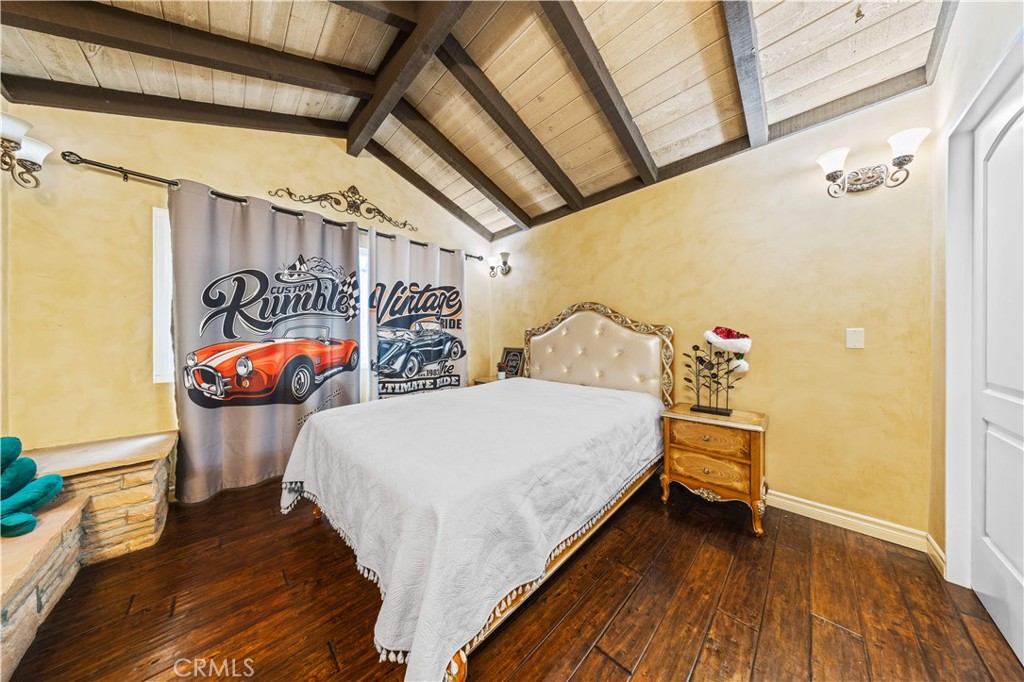 5901 E Firenze