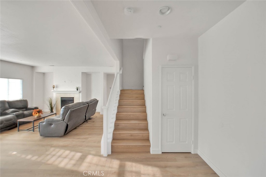 6832 Manchester Court
