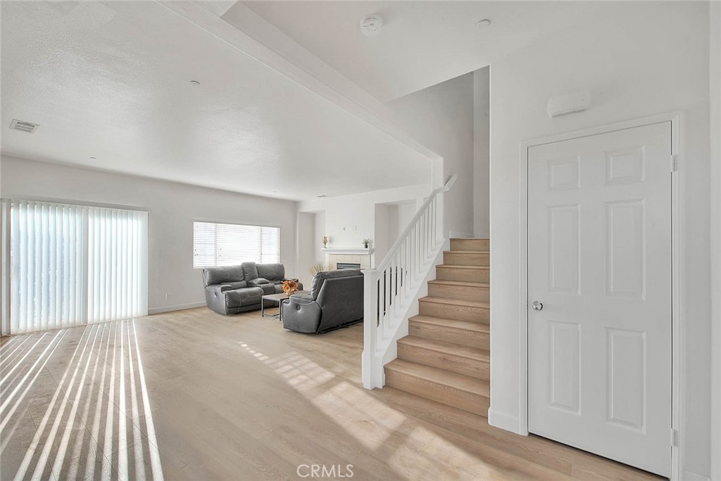 6832 Manchester Court