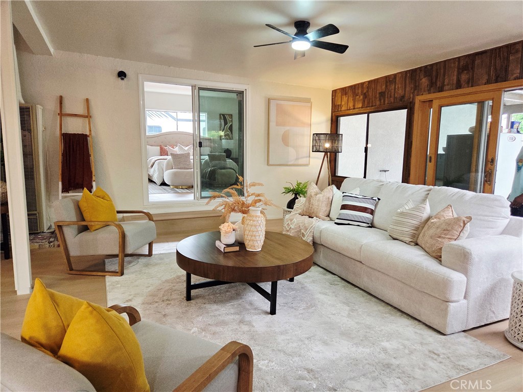 541 N Broadmoor Avenue