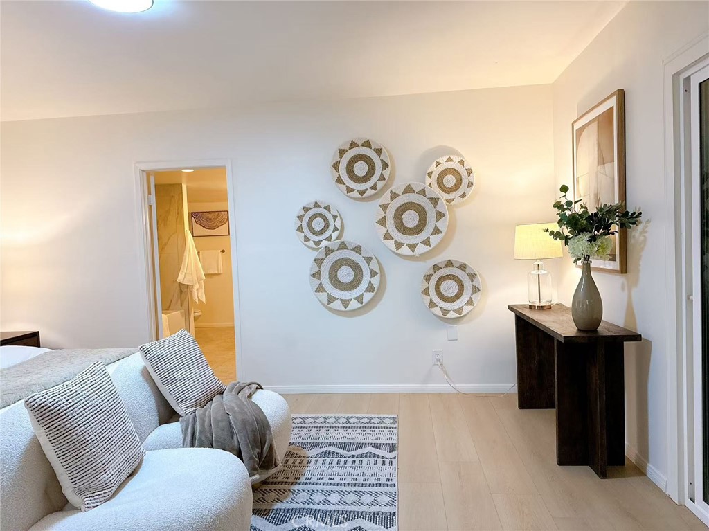 541 N Broadmoor Avenue