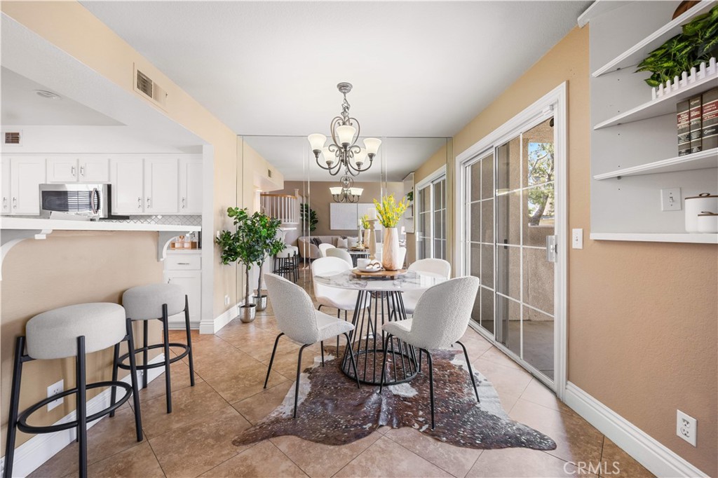 8035 E Treeview Court