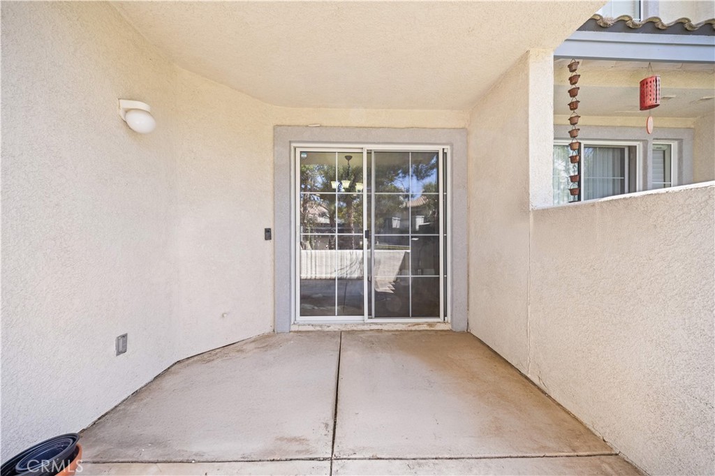 8035 E Treeview Court