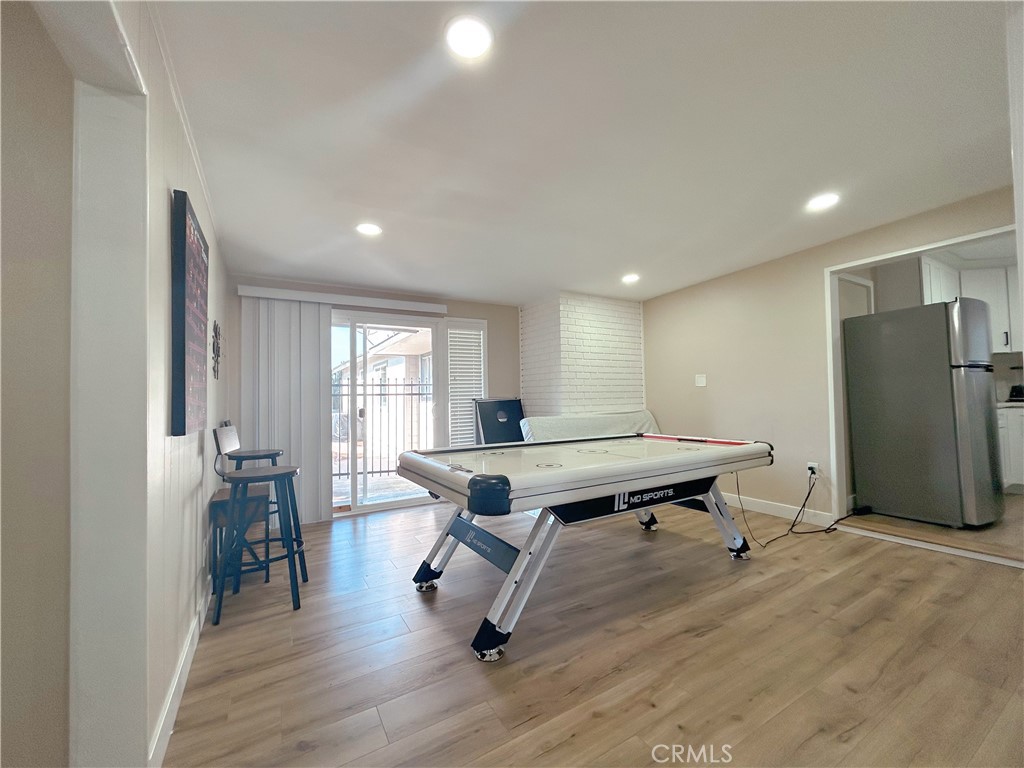 1125 E E st 1