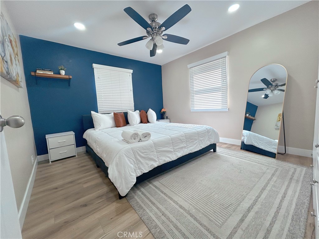 1125 E E st 1