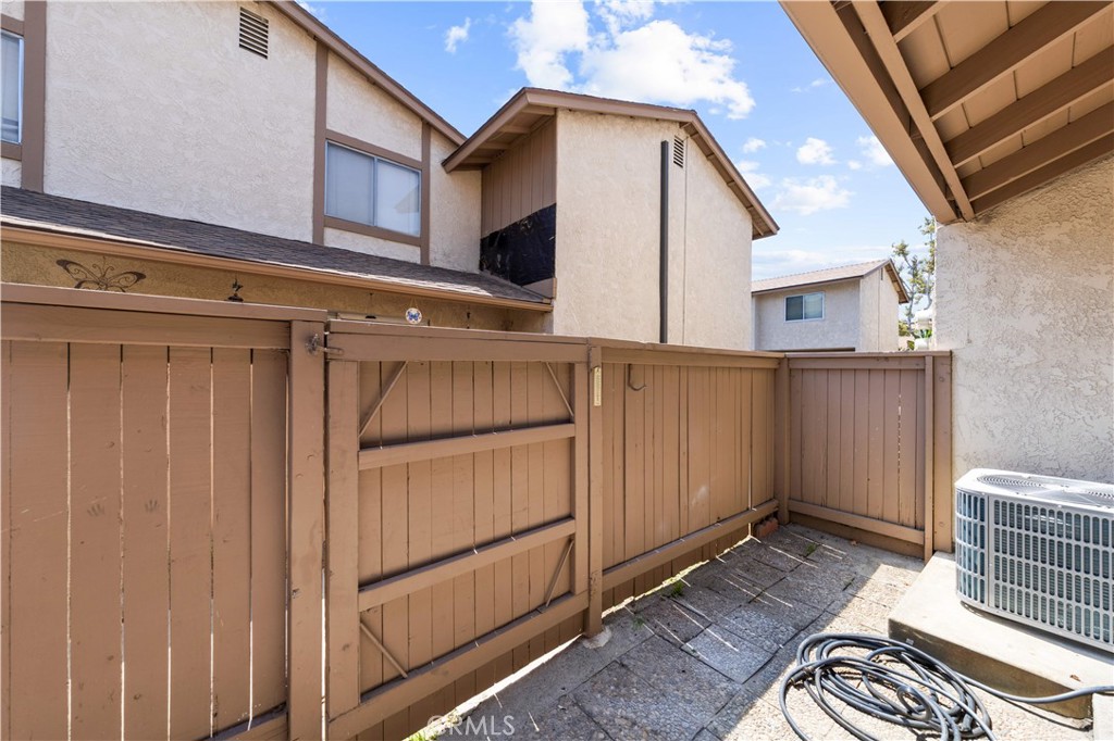 1414 Countrywood Avenue 91