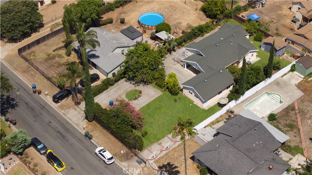 15921 Meadowside Street