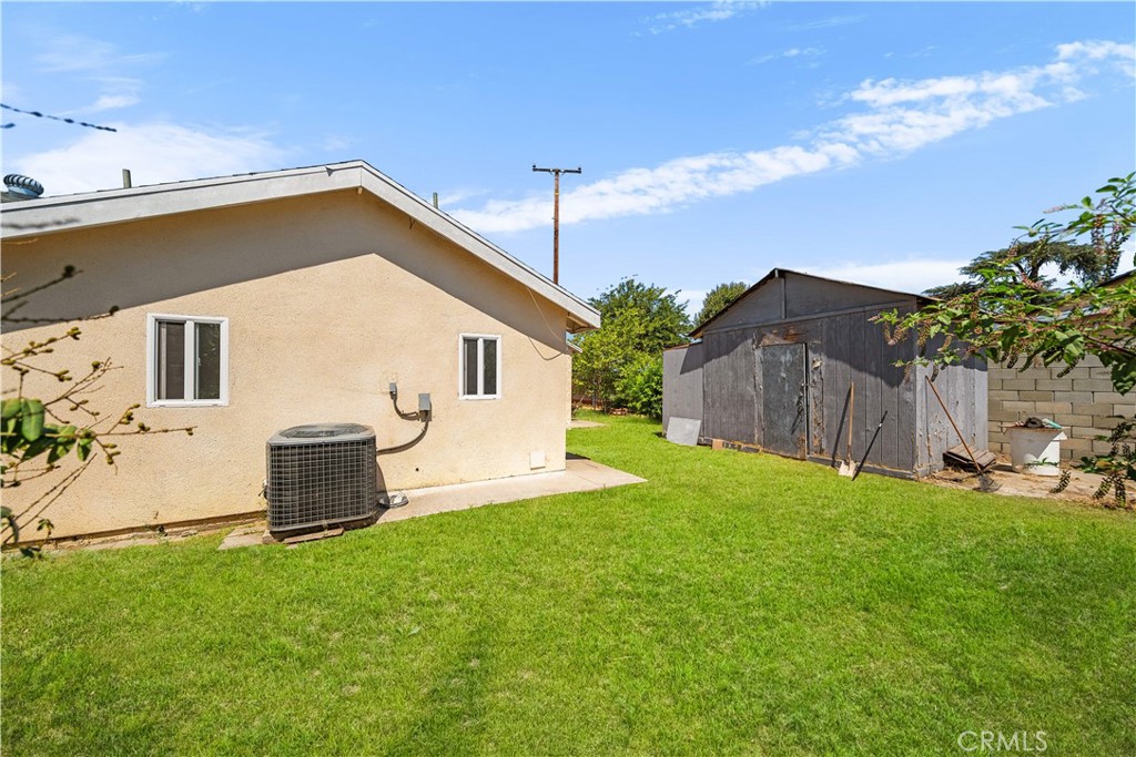 15921 Meadowside Street