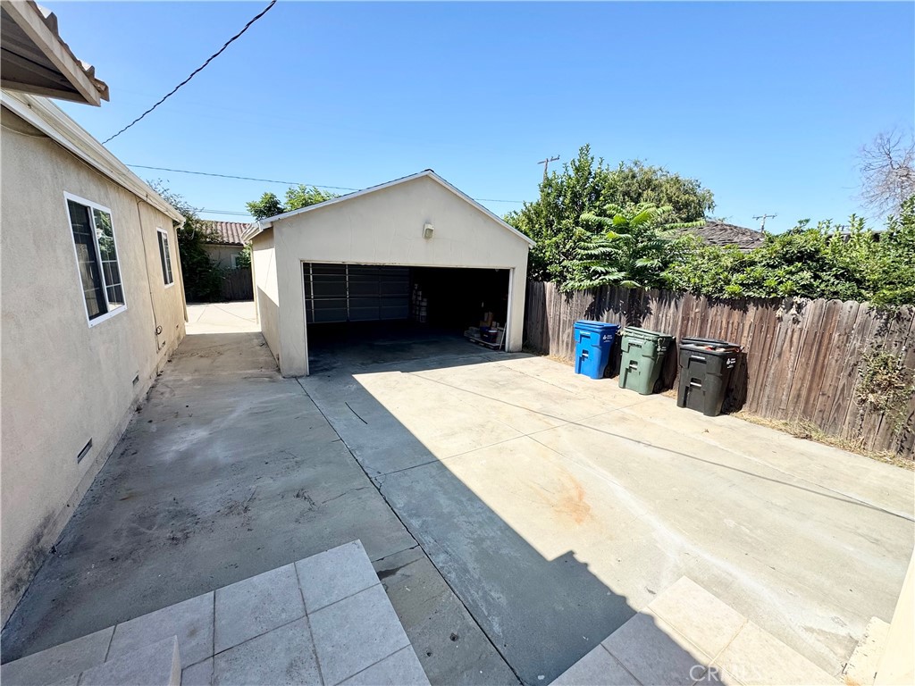 9108 Hermosa Drive