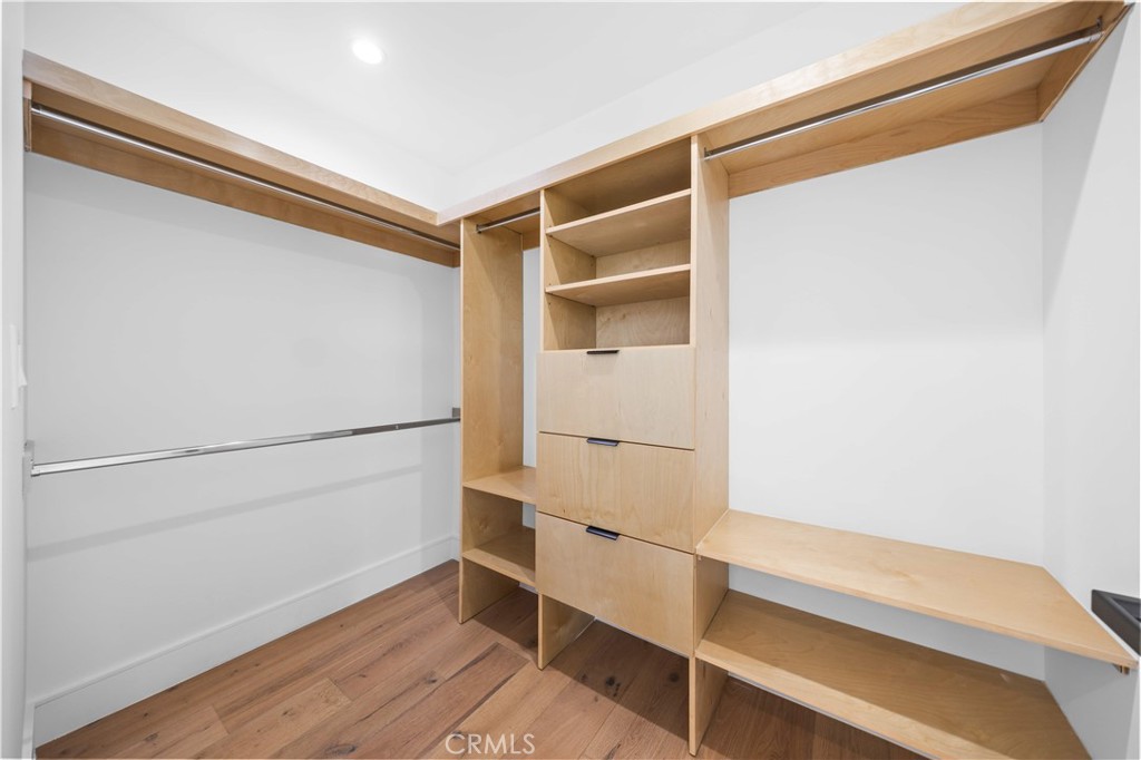 6050 E Burwood Avenue