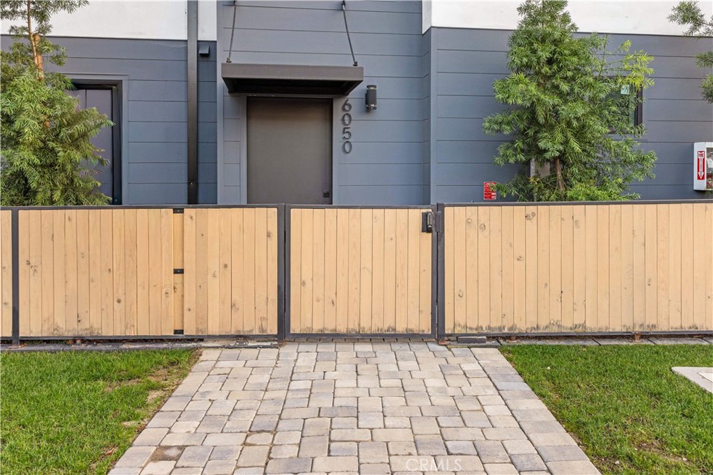 6050 E Burwood Avenue